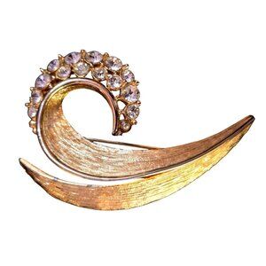 Emmons Rhinestone Swirl Brooch Vintage Gold tone